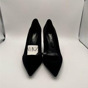 Zara Black Velvet Pointed Toe Heels